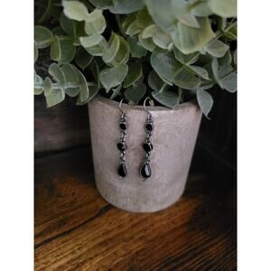 Black Faceted Gem Cascade Drop Dangle Earrings Silvertone
